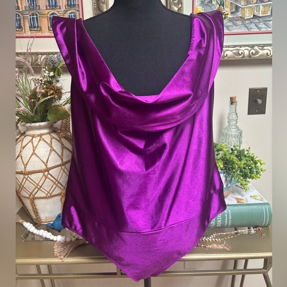 EXPRESS Bodysuit Vibrant Purple Metallic Glam Off The Shoulder Satin Thong Sz XL - Picture 2 of 10